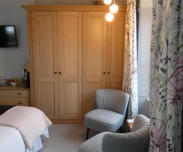 Bed & Breakfast Kentwood