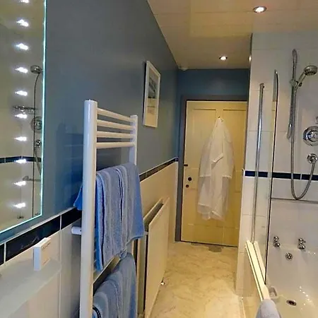 Kentwood Couette-café 4*