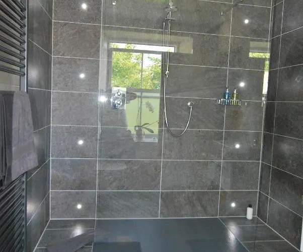 Kentwood فندق مبيت وإفطار