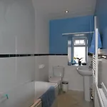 Kentwood فندق مبيت وإفطار